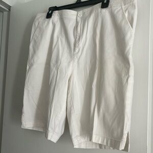 SIZE 19 white stag shorts